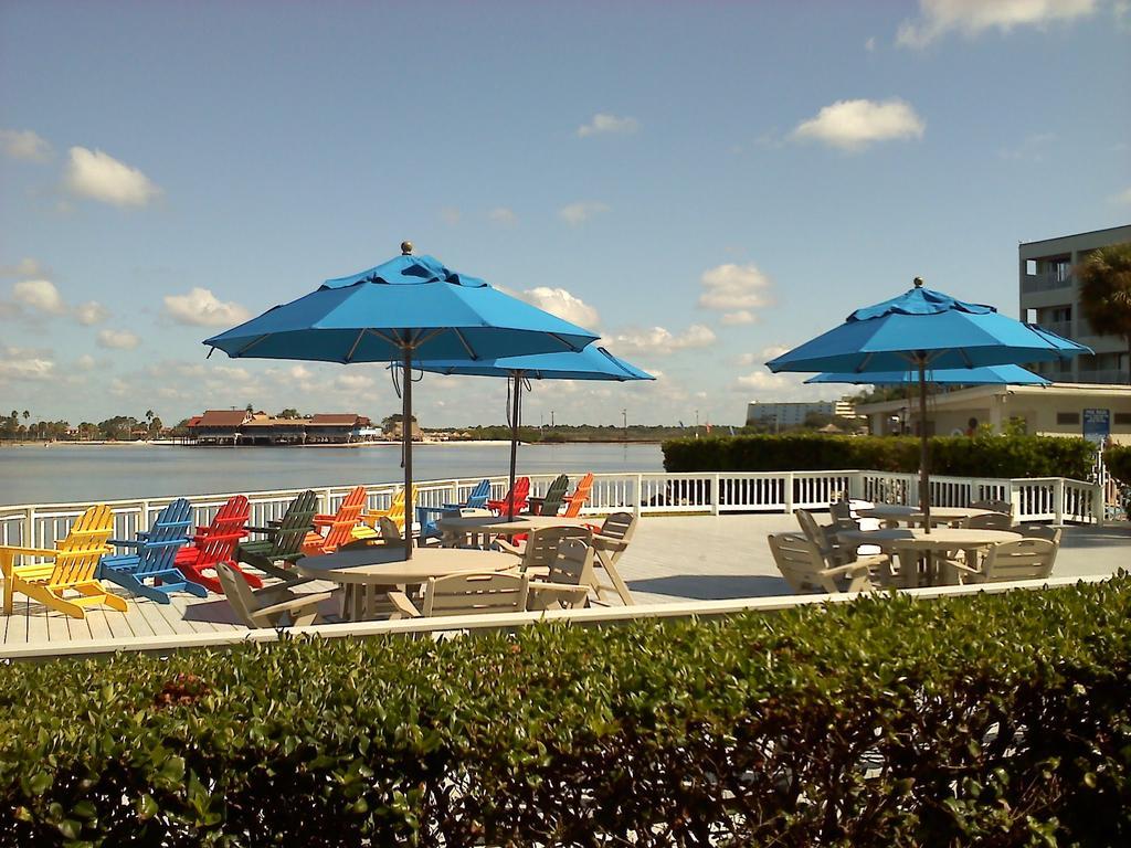 Sailport Waterfront Suites Tampa Exterior photo